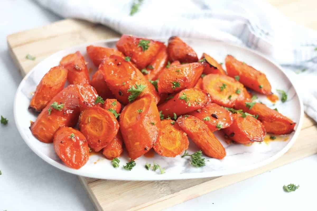Honey Sriracha Roasted Carrots Honey Sriracha Roasted Carrots