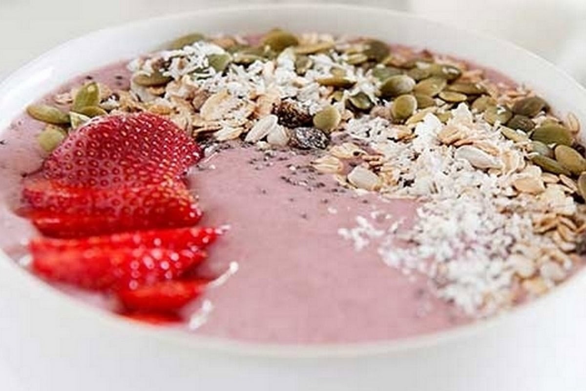 Lower Sugar Strawberries Cream Smoothie Bowl
