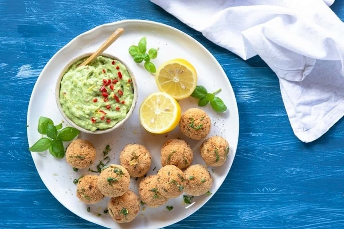 Baked Salmon Meatballs