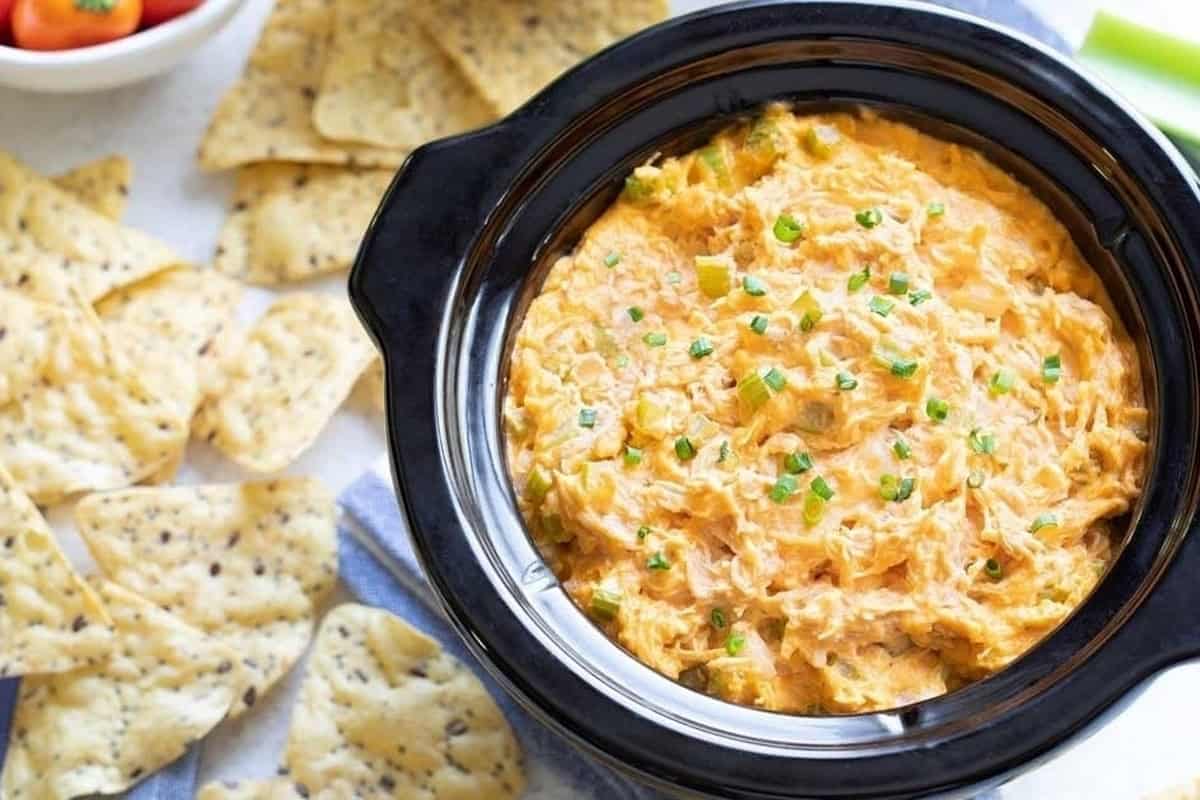 Crockpot Buffalo Chicken Dip