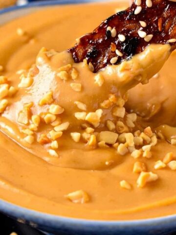 peanut dipping sauce.